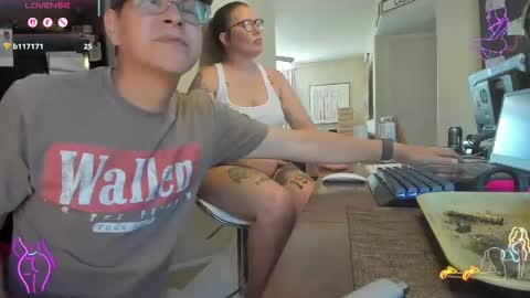 Roxy Day  Mossimo Knight online show from October 26, 10:31 pm