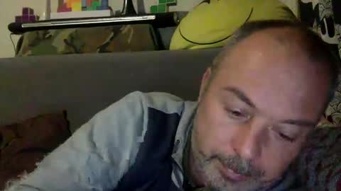 srekos38 online show from December 8, 9:19 pm