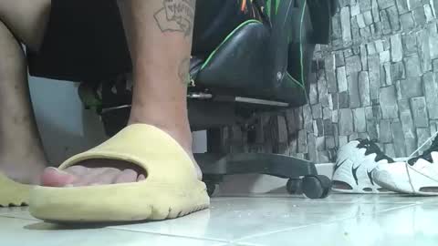 sr master cum its my old account online show from December 1, 2:59 pm