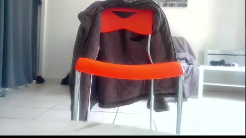 ssenzo online show from February 2, 11:51 am