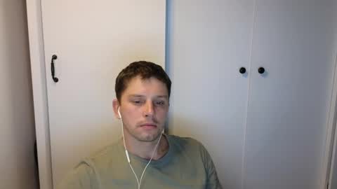 st1vemaster01 online show from November 4, 3:24 pm