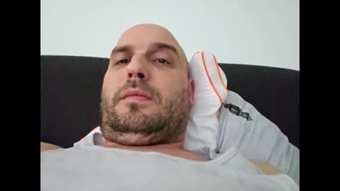 sta13 online show from December 11, 10:03 am