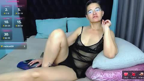 staceydarling online show from December 5, 5:33 pm