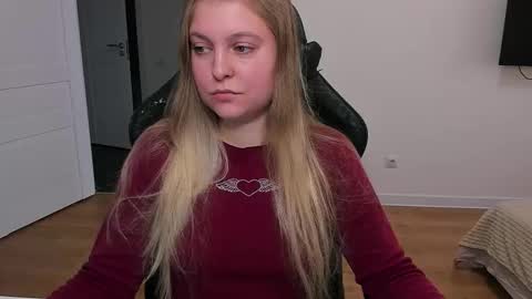 Snapshot of stacy_miraclee chatting on September 22, 2:32 pm Stacy  online show from September 22, 2:32 pm