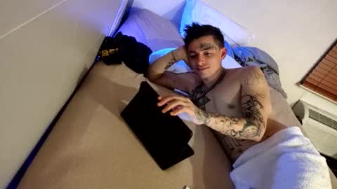 Straightupdownbad online show from November 26, 9:39 am