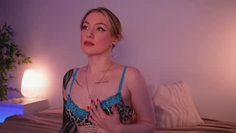 Kristina online show from February 16, 1:09 pm