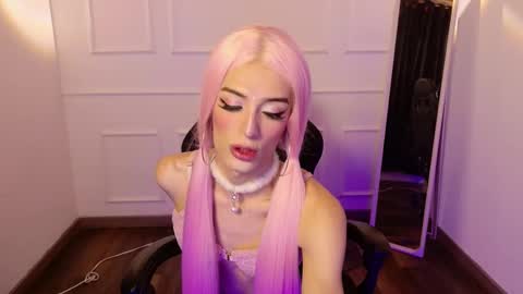 Snapshot of star_storm chatting on September 23, 3:00 am star_storm online show from September 23, 3:00 am