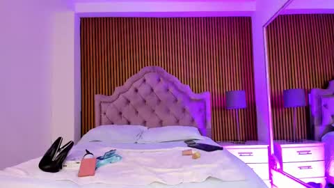 STAR online show from November 17, 4:04 am