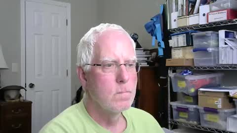 Snapshot of stasw20 chatting on October 6, 8:15 pm stasw20 online show from October 6, 8:15 pm