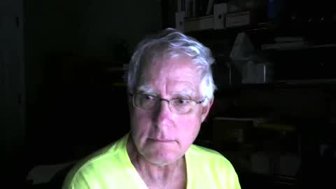 Snapshot of stasw20 chatting on October 10, 7:25 am stasw20 online show from October 10, 7:25 am