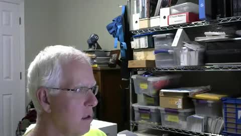 Snapshot of stasw20 chatting on October 9, 4:18 am stasw20 online show from October 9, 4:18 am