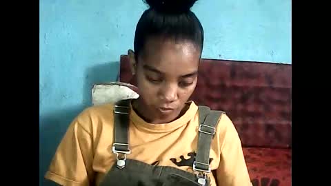 Malicia online show from October 23, 8:27 am