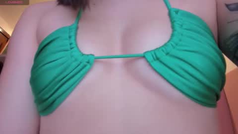 Stefa Gomez  online show from December 19, 12:44 pm