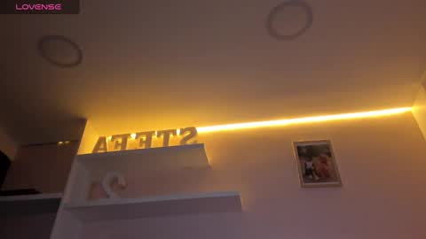 Stefa Gomez  online show from February 22, 5:57 pm