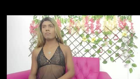 stefany_bitch online show from November 17, 5:21 am