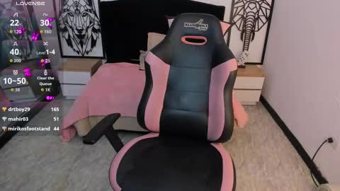 Stefanny lopez online show from December 5, 3:21 pm