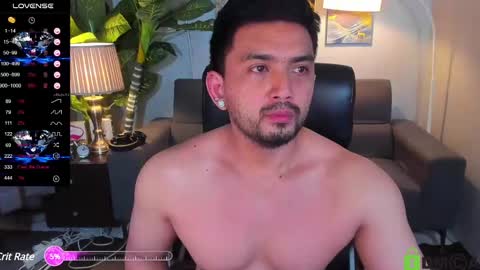 Snapshot of steffan_sebastian chatting on March 6, 2:51 am STEFFAN online show from March 6, 2:51 am