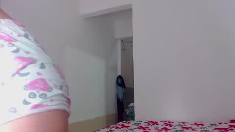 Snapshot of steffharris chatting on September 10, 11:44 am stefany online show from September 10, 11:44 am