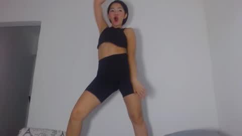 Snapshot of steffharris chatting on October 19, 6:40 am stefany online show from October 19, 6:40 am