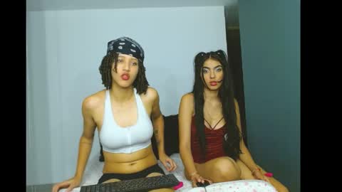 Aurora online show from April 4, 2:07 am