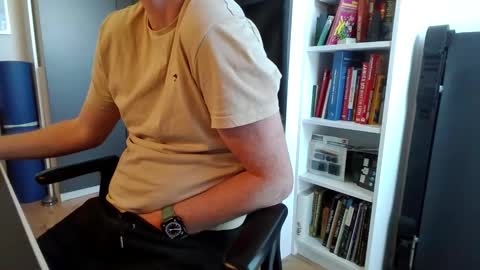 steiferpimmel online show from April 30, 1:49 pm