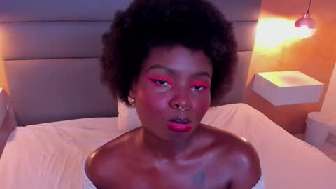 STELA online show from February 28, 9:19 pm