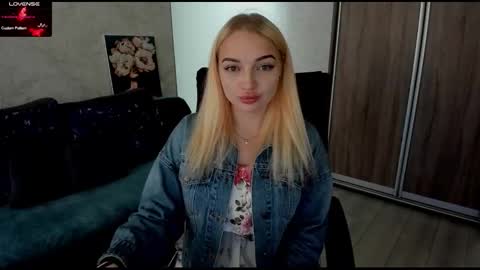 Stella  Cox online show from September 14, 12:06 pm