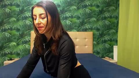 Stella John online show from January 14, 4:36 am