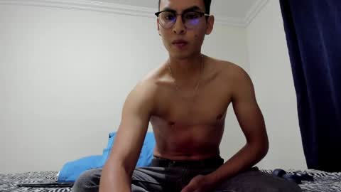 Antonio de Armas online show from June 1, 12:12 am