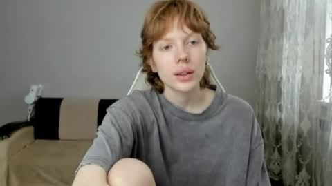 S T E L L A online show from June 22, 10:23 am