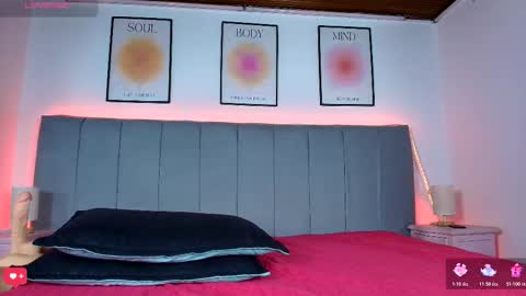 Stephany Malibu online show from March 18, 1:06 pm