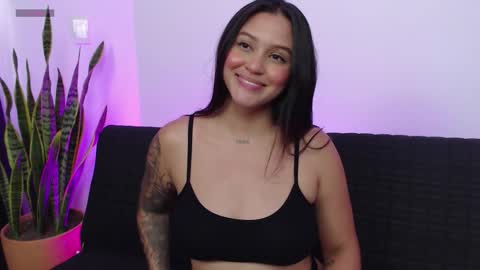 Stephanie  online show from November 9, 9:06 pm