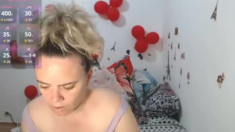 Stephanie   online show from May 25, 10:21 am