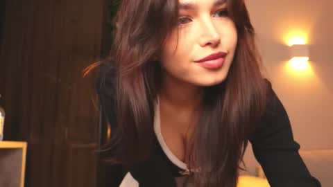 Anna online show from December 13, 8:48 pm