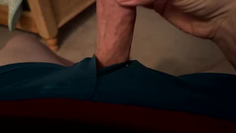 Snapshot of stephen5963 chatting on March 5, 10:21 pm Tips are VERY much appreciated online show from March 5, 10:21 pm