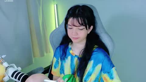 stephy online show from October 13, 2:24 am