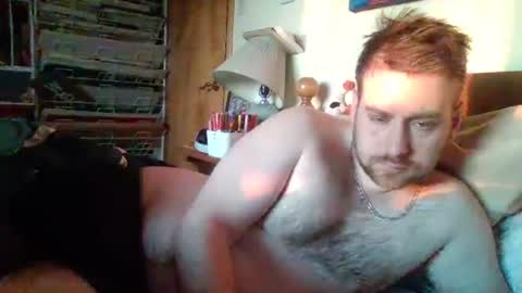 Ian23602 online show from June 3, 9:45 am