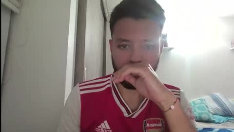 Steve online show from January 8, 3:12 am