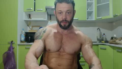 Steve Oakenshield son of John son of Vasyl online show from December 5, 9:34 pm