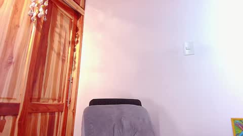 Snapshot of steven_modelo69 chatting on February 1, 2:05 am steven_modelo69 online show from February 1, 2:05 am