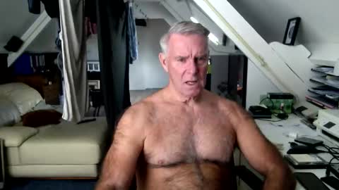 stevetwo online show from September 22, 11:14 am