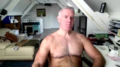 stevetwo online show from March 23, 12:21 pm