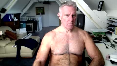 stevetwo online show from March 17, 1:05 pm