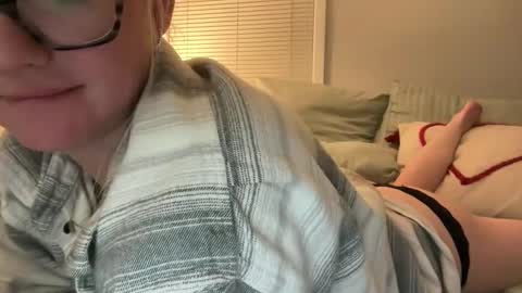 Snapshot of steviegirl4u chatting on February 13, 10:54 pm StevieGirl4U online show from February 13, 10:54 pm