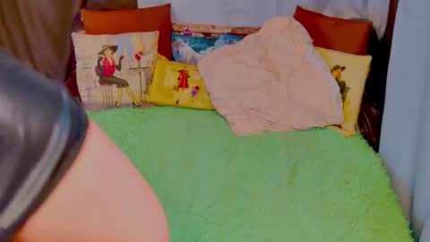 StiphlerMomy online show from November 7, 4:09 pm