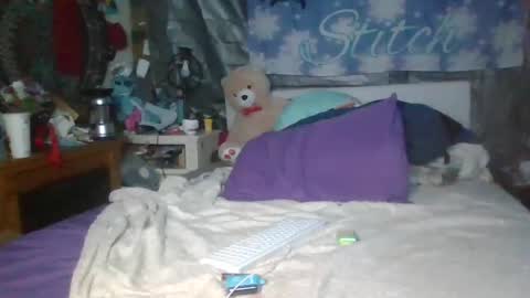 Tasha and Drew online show from February 24, 9:53 am