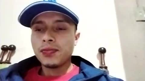 stiven_1207 online show from May 5, 3:24 am