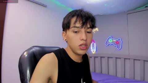 Stiwen online show from September 20, 2:42 pm