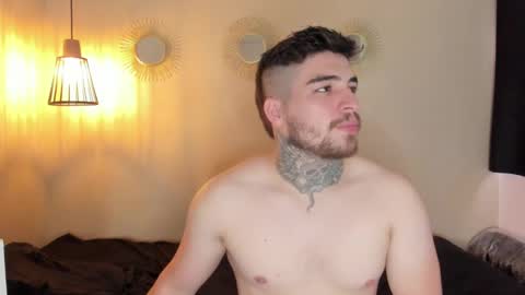 Snapshot of stoneepaul chatting on February 16, 5:48 pm     --free-- online show from February 16, 5:48 pm