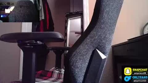 stoner394 online show from June 9, 10:53 pm